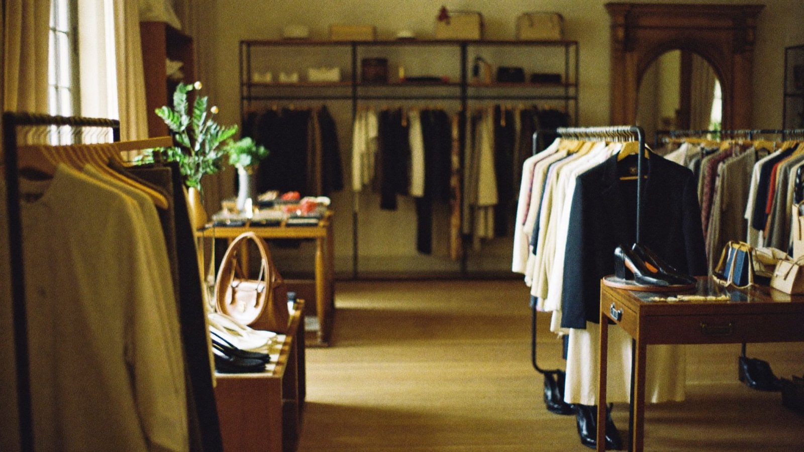Intérieur d'une boutique AuriValt Market